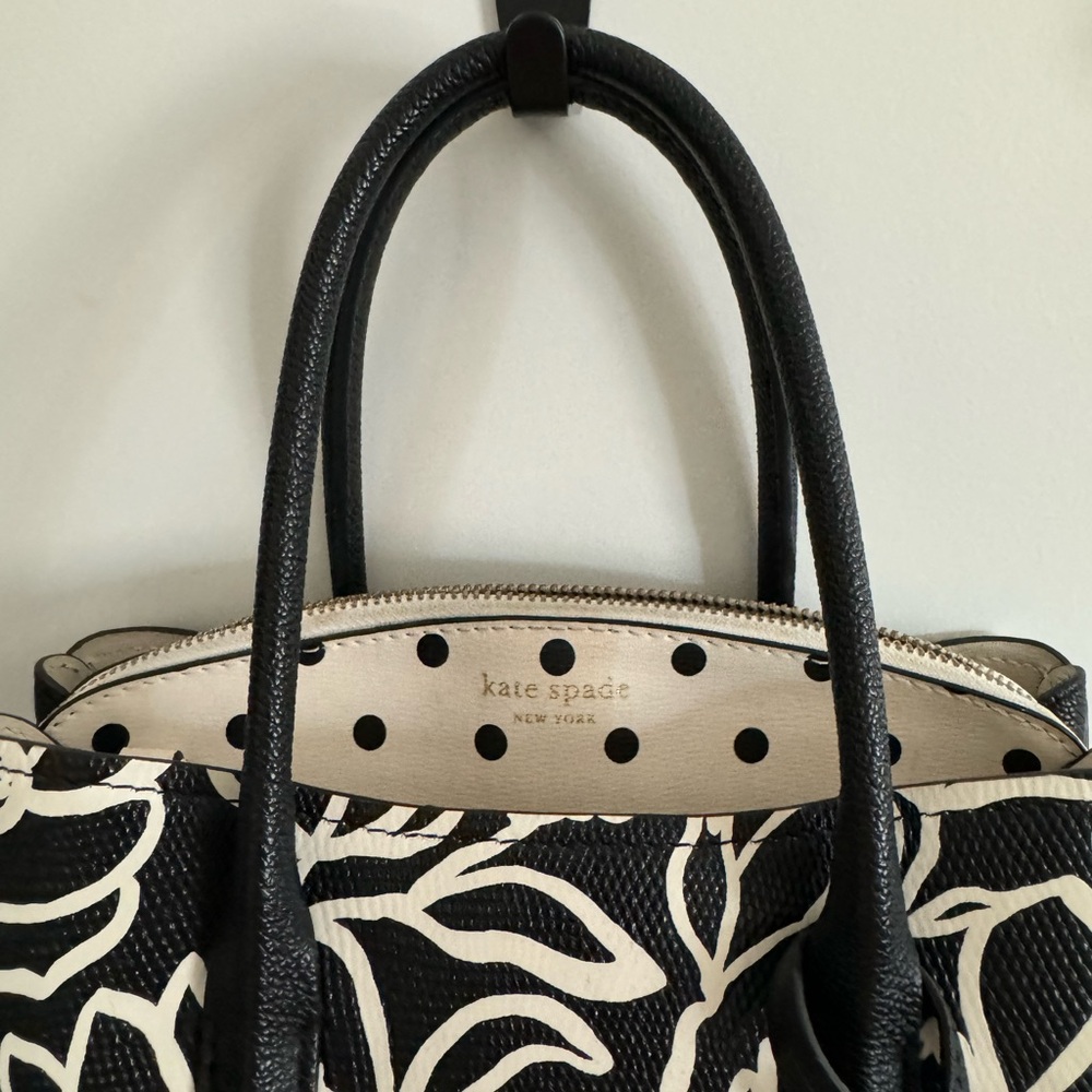 Kate Spade Handbag - Picture 3 of 8